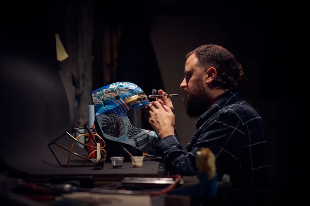 2025 12 BJ Ford Price204186